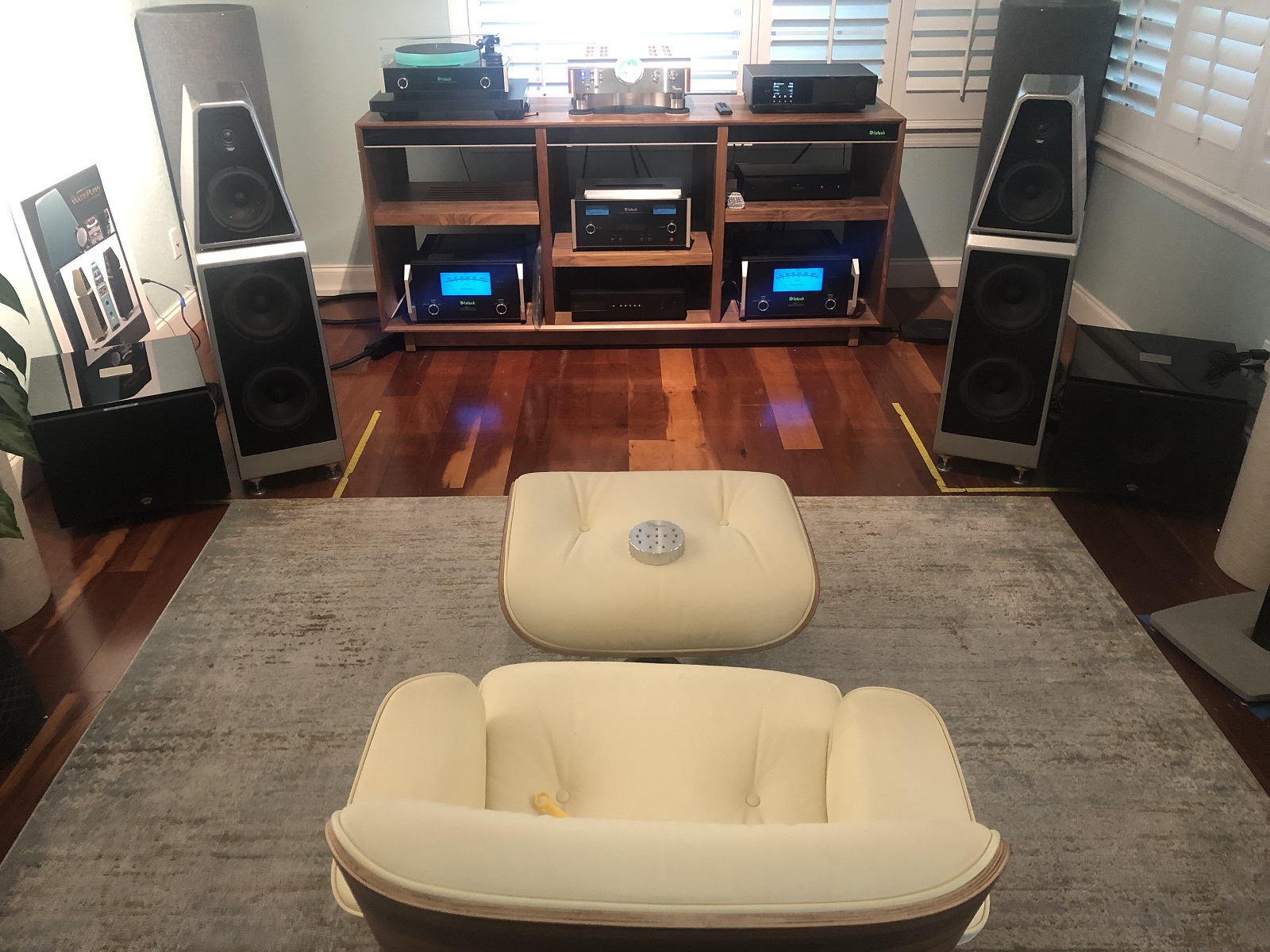 REL-S550-w-Watt-Puppies-1600w