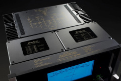 MC611-Top-Angle-Blk