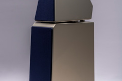 The-Watt-Puppy-Silver-Blue-grill-5