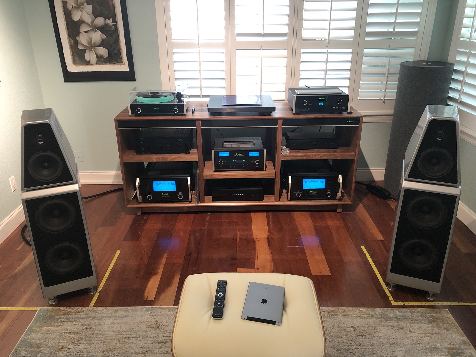 McIntosh-DS200-w-MC611-n-C2800-n-Wilson-Watt-Puppy-1