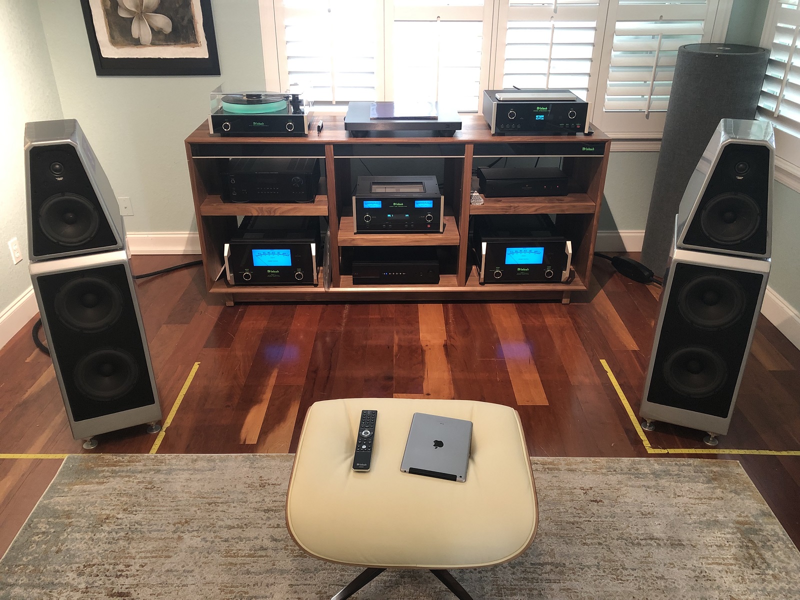 McIntosh-DS200-w-MC611-n-C2800-n-Wilson-Watt-Puppy-2