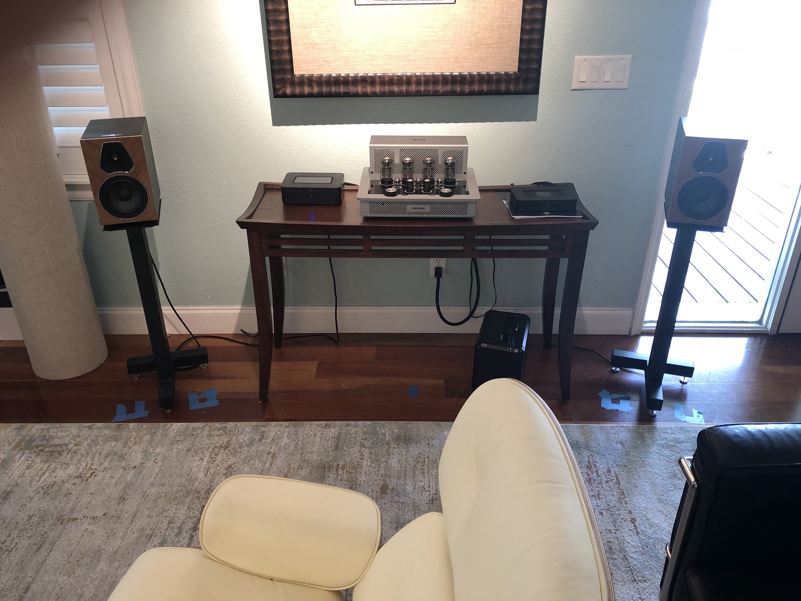 Sonus-Faber-Lumina-Amator-w-Bluesound Powernode or Audio Research I/50 Integrated Amp